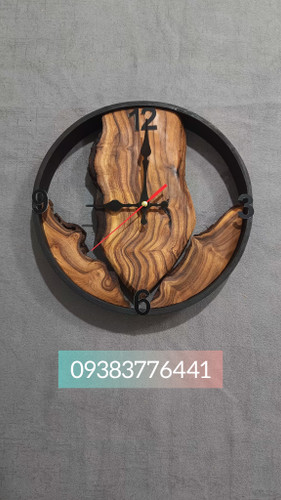 ساعت چوبی روستیک سایز 30 با چوب سنجد